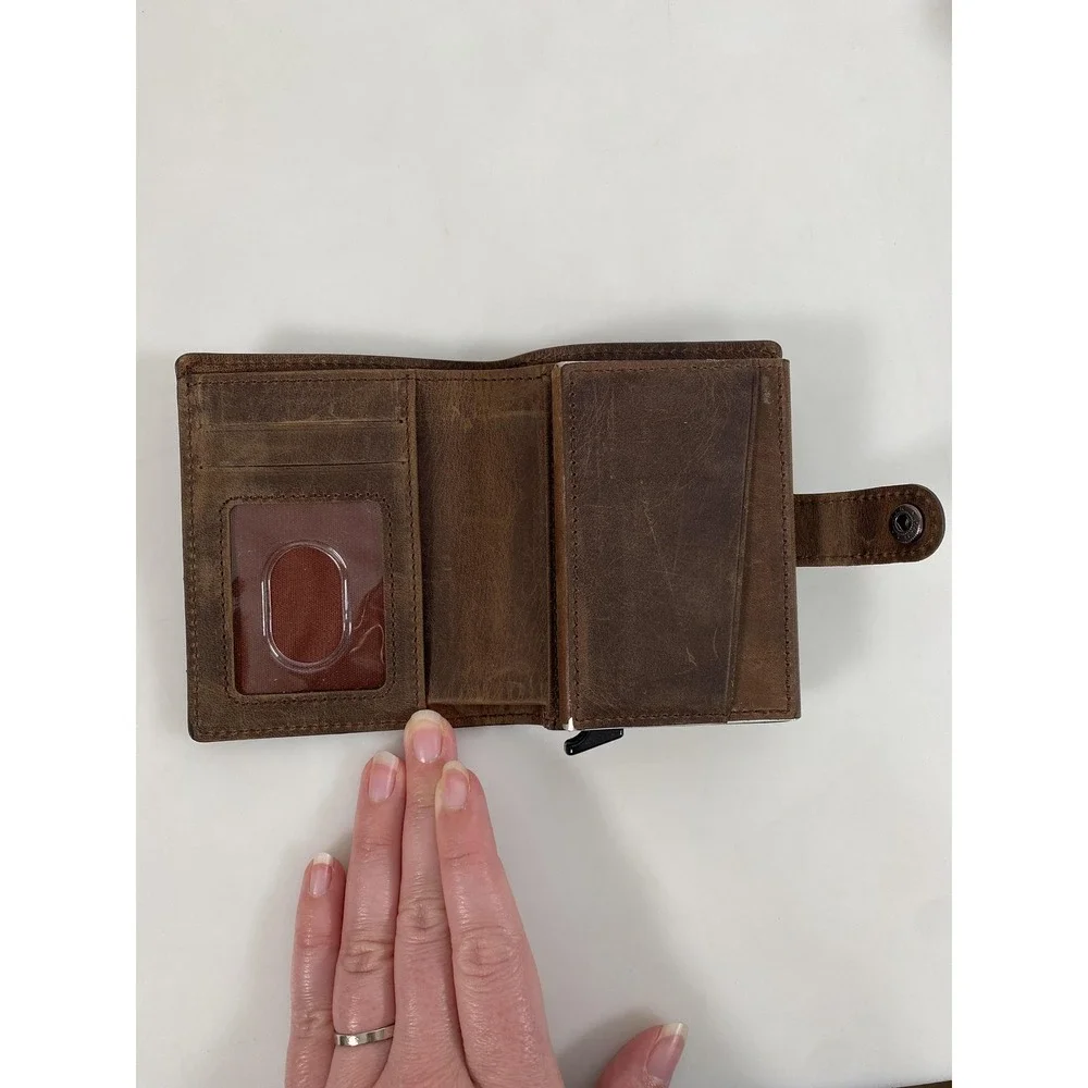 BlackBrook Wallet Mens Brown Leather RFID Bifold Card Holder Pop Up‎ Snap ID